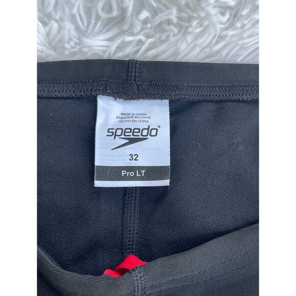 SPEEDO Training Short Women fit Sz 32 Barely used - Picture 7 of 8